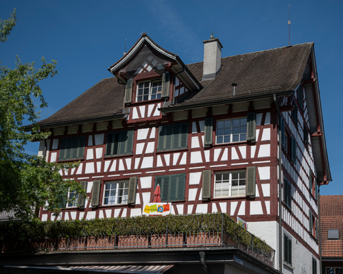 Praxisumgebung und Aussenansicht